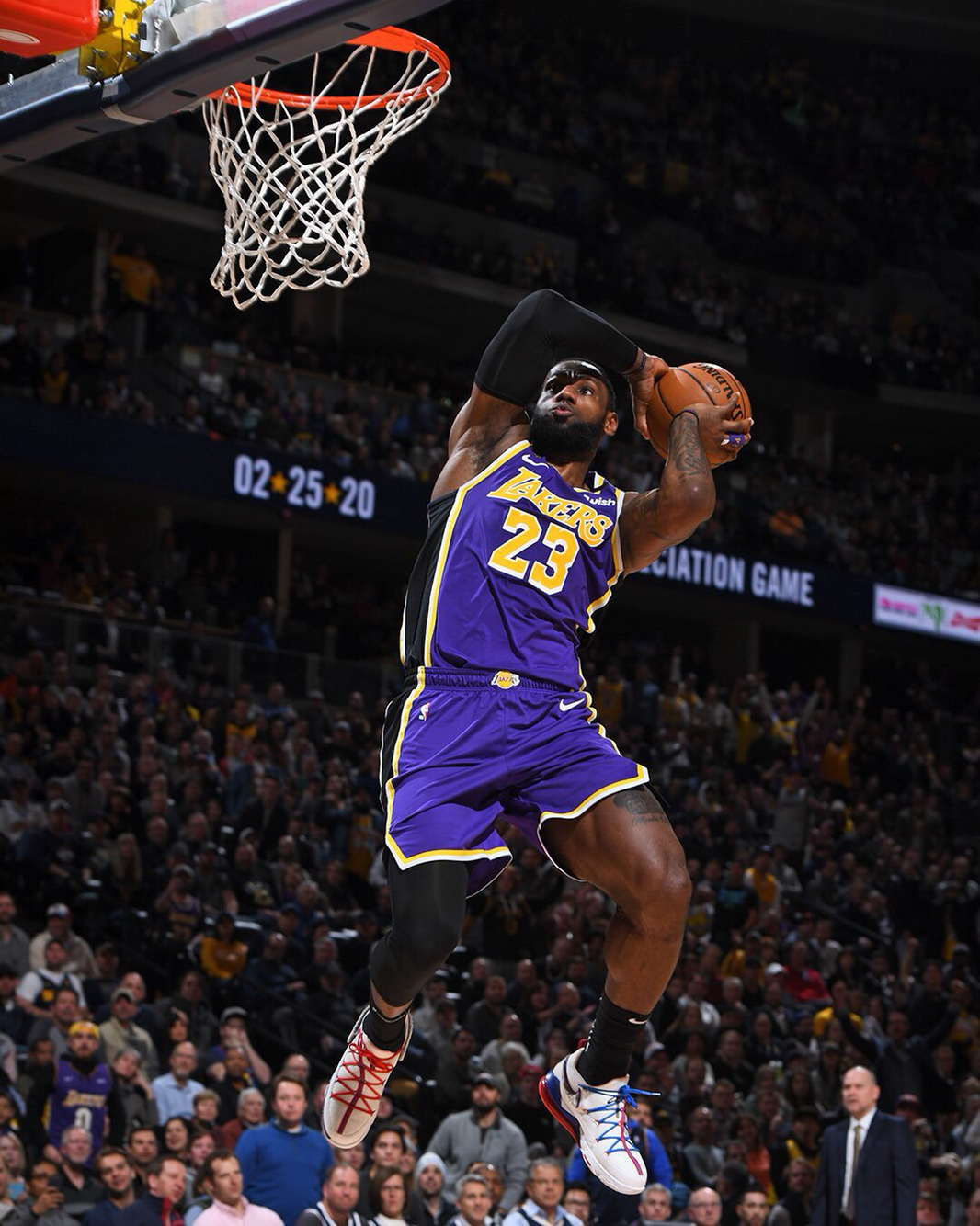 同时也为球 同时也为球