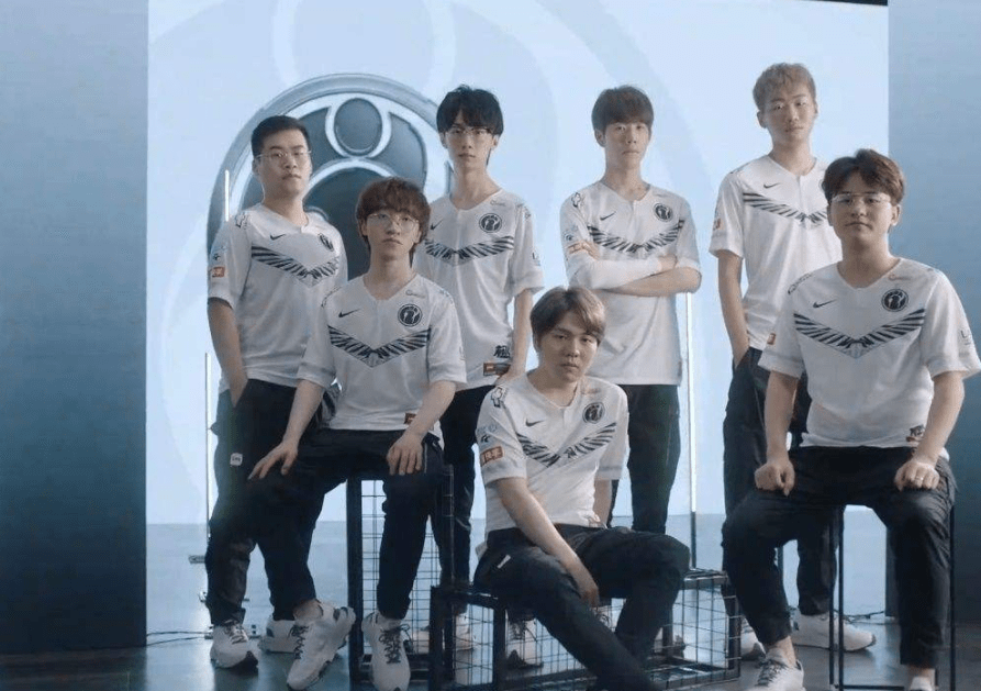 或许他有着 或许他有着