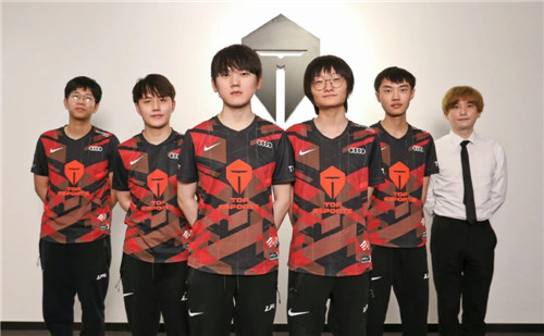 周边复刻窗 周边复刻窗